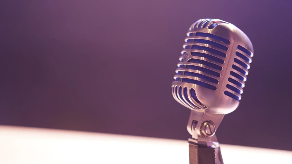Mengedit audio podcast anda secara Profesional